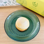 OHacorte  - コロンとまあるいフォルム♡キュンと酸っぱいヒラミーレモンのケーキです。