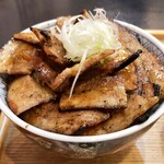 元祖豚丼屋 TONTON - 薄バラ豚丼のメガご飯大盛り