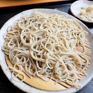 Soba Tetsu - 蕎麦の香りをキャッチするのが苦手な私だが… 適度なコシがあり、美味しい二八蕎麦