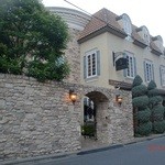 麹町に突如現れます