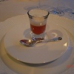 アミューズのトマトのクーリ