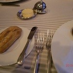 パンは結構熱々