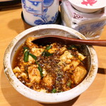 Hanaoto - 四川麻婆豆腐（￥1200）。花椒のザラザラした香りが華やかに立ち上る！ 辛さ控えめのオーダーで正解