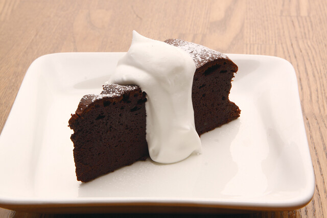 カクテルアンドドリーム BLUE MARKET 山形 &ndash; おしゃれダイニングバーで至福のひととき