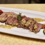 波へい - イベリコ豚カルビのソテー マスタードクリームソースで