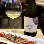 波へい - イベリコ豚カルビのソテーとワイン