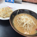 くるまやラーメン - Cセット！