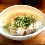 麺屋食堂まさお - ラーメン塩（税込900円）