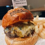 BURGER REVOLUTION KYOTO - 