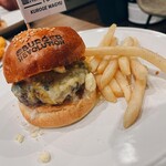 BURGER REVOLUTION KYOTO - 