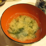 でんすし - ランチ盛りの味噌汁