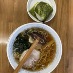 Niban Ken Shi Yoku Dou - ラーメンとおにぎり