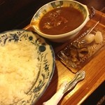 茶豆 - 喫茶店のチキンカレー大辛