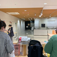 懐食みちば - 買い物を袋詰めしてると彼方に見えてくる♡　サッカー台の向こうww