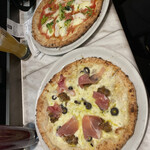 800° Degrees Neapolitan Pizzeria - 