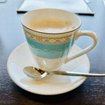 倉田カフェ - 黒糖しょうがミルク