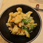 焼き鳥 呑呑 - たたきキュウリ。梅とごまうまし