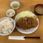 とんかつ いちかつ - 大ロースカツ定食　¥1,050