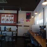 肉汁うどんの南哲 - 店内