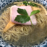 ラーメン イッケン - でっかい豚チャーシューが肉肉しい！
