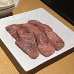 Yakiniku Kingu - 