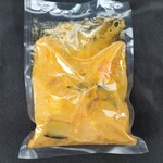 塩崎 - タイ国風海老入りレッドカレー