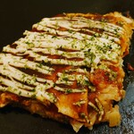 お好み焼き 鉄板焼き おかん家 - 令和5年4月 ランチタイム
      豚玉 550円