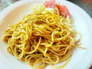 Ko Hi Amembo - カレーソースパスタセット（980円）