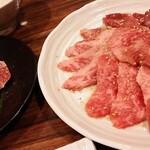 Ittougai Yakiniku Gen - 安いカルビ