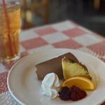 ラスト・カリフォルニアレストラン - チョコレートチーズケーキ
