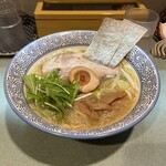 伊勢らーめん 喰うかい - 喰うかいらあめん しお