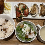 8TH SEA OYSTER Bar - 