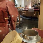 中之島なだ万 - 