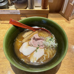 焼きあご塩らー麺 たかはし 新宿本店 - 