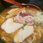 焼きあご塩らー麺 たかはし 新宿本店 - 