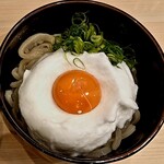 Tama Chan Udon - 名物たまちゃんUDON  500円