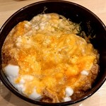 Tama Chan Udon - 名物たまちゃんUDON  500円
      混ぜまぜ後