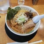 味噌らーめん 十味や - 白みそラーメン大盛 750円