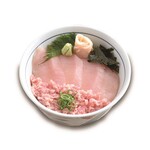 まぐろたたきの白鉄火丼