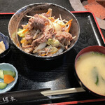 上場亭 - 焼肉丼　660円