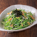 Bean sprout salad