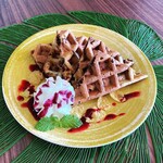 cafe&bar ATZ - ワッフル