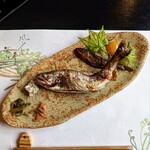 郷土料理ともん - 左:酸味、中:旨味、右:甘味