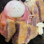 ローストビーフ丼 やまと イオンモール高崎フードコート - ローストビーフ丼牛カツ添え