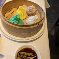 四川名菜 川府 - 三色小籠包＋焼売