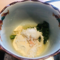 天冨良 麻布よこ田 恵比寿ガーデンプレイス店 - 小鉢（湯葉、菜の花、カニ）