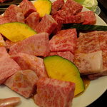 板前焼肉 一斗 京橋支店 - 焼肉セット(特上ロース・特上バラ・特選モモ肉赤身・特上イチボorヒウチ)3129円と安い！(5061円相当分)2013.07.26まで大感謝祭(祝！13周年)