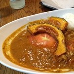 カレー工場ハイジ - ちょっと食べてしまいました。かぼちゃの配置失敗。