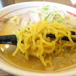 二代目 拉麺大公 花 - 麺