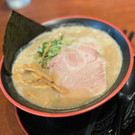 節系とんこつらぁ麺　おもと - 